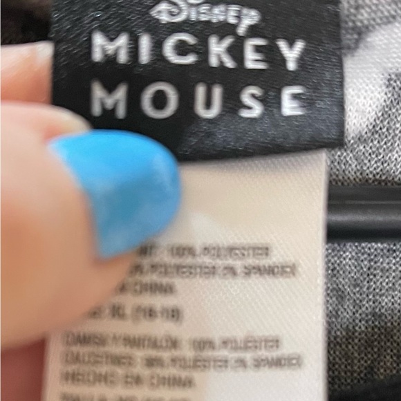 Disney Black and White Mickey Pajama Top Gold Mickey Logo Size XL/16-18 - Picture 5 of 7